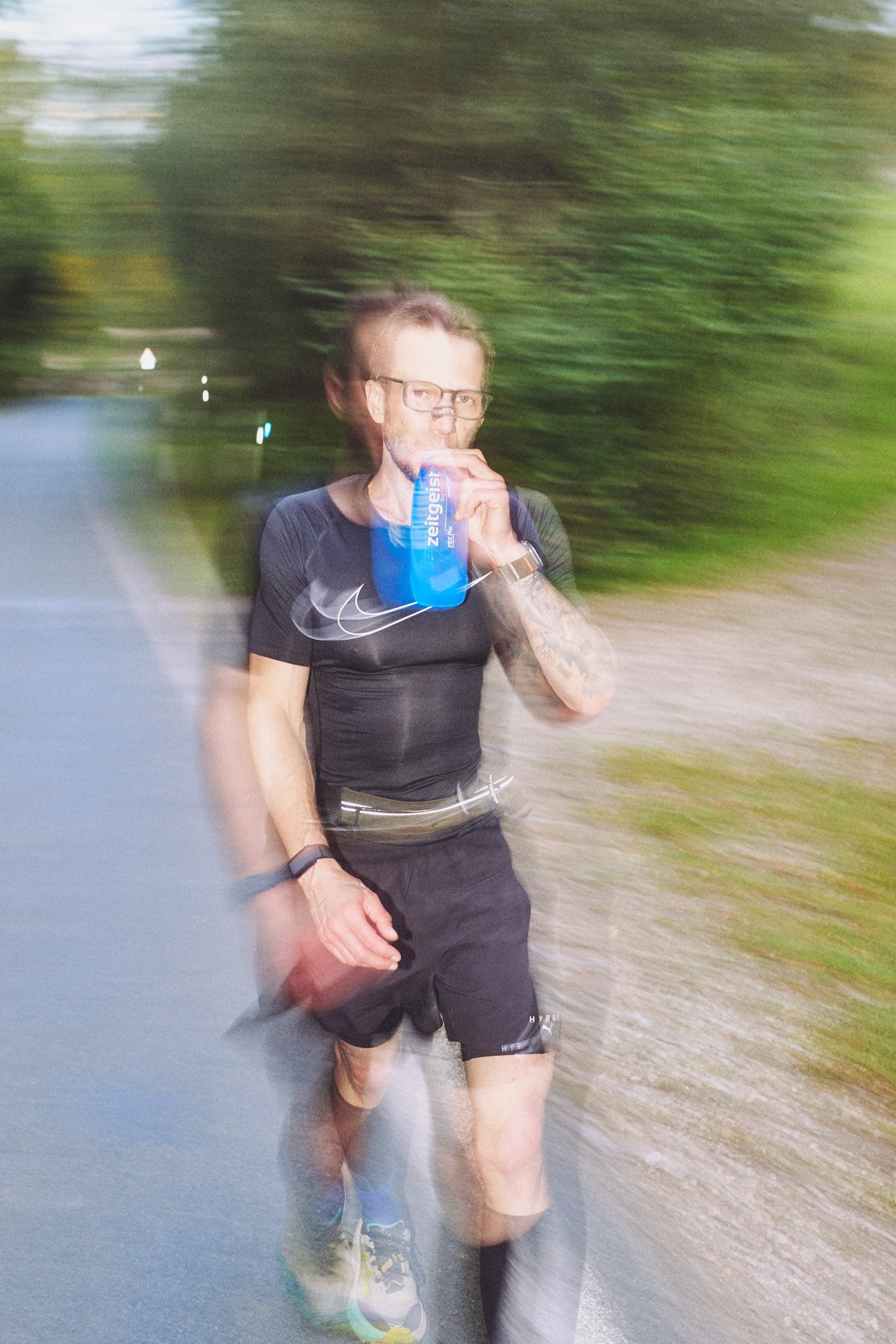 Maik auf der Laufstrecke bei Toms Backyard